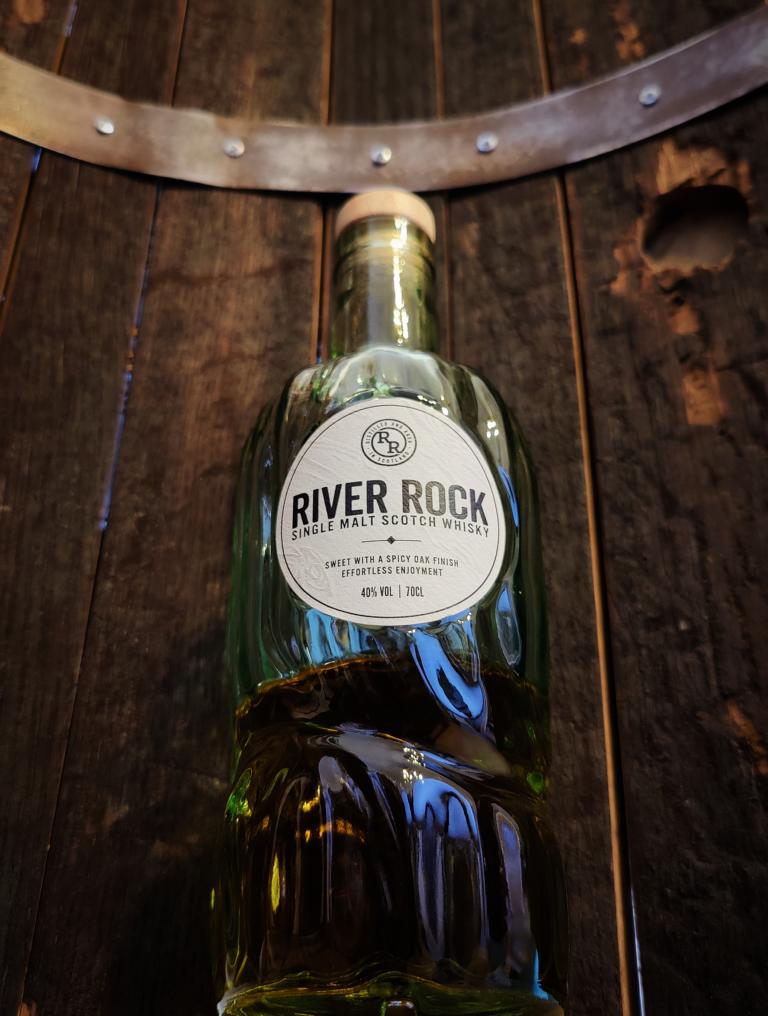 River Rock - McWulf Whiskyabo 1023